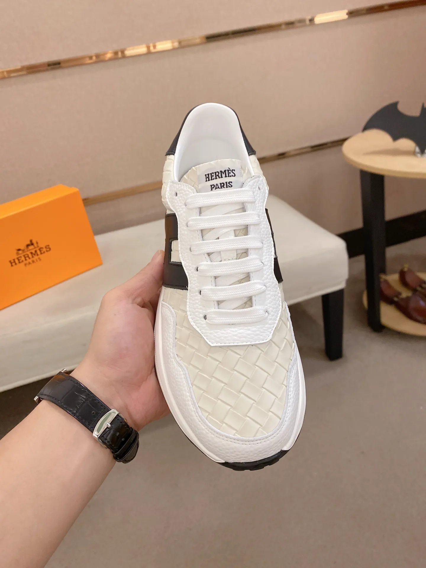 Men's clothing and shoes💰: 400💰《HERMES》【Original order·Version】Hermès; top 🔝purchasing agent🔍🔍men's latest 🇺🇸 counter sales simultaneously, imported from Italy original ▲▲cowhide ▲▲ (highlighting the high End, Nobility, Grade) Exquisite workmanship (Imported water-dyed sheepskin lining from Italy) Sole: Original sole provided by the original factory, ⚠️Exclusive double-layer activity, TPR, molded outsole; super comfortable Code number: 38-44
